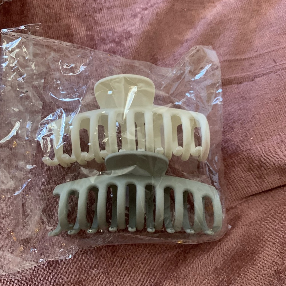 claw clips